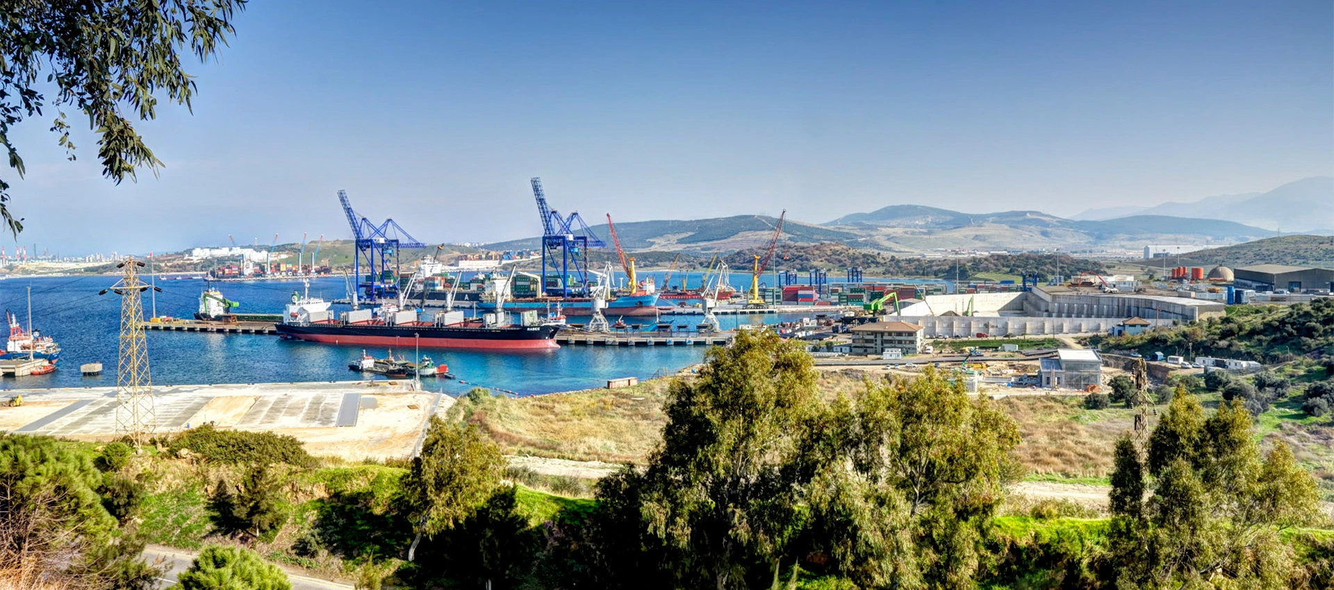 7,5 Milyon Ton <h2 style=" font-size: 32px; line-height: 87px; margin-bottom: -8px;"> Operasyonel Büyüklük</h2>